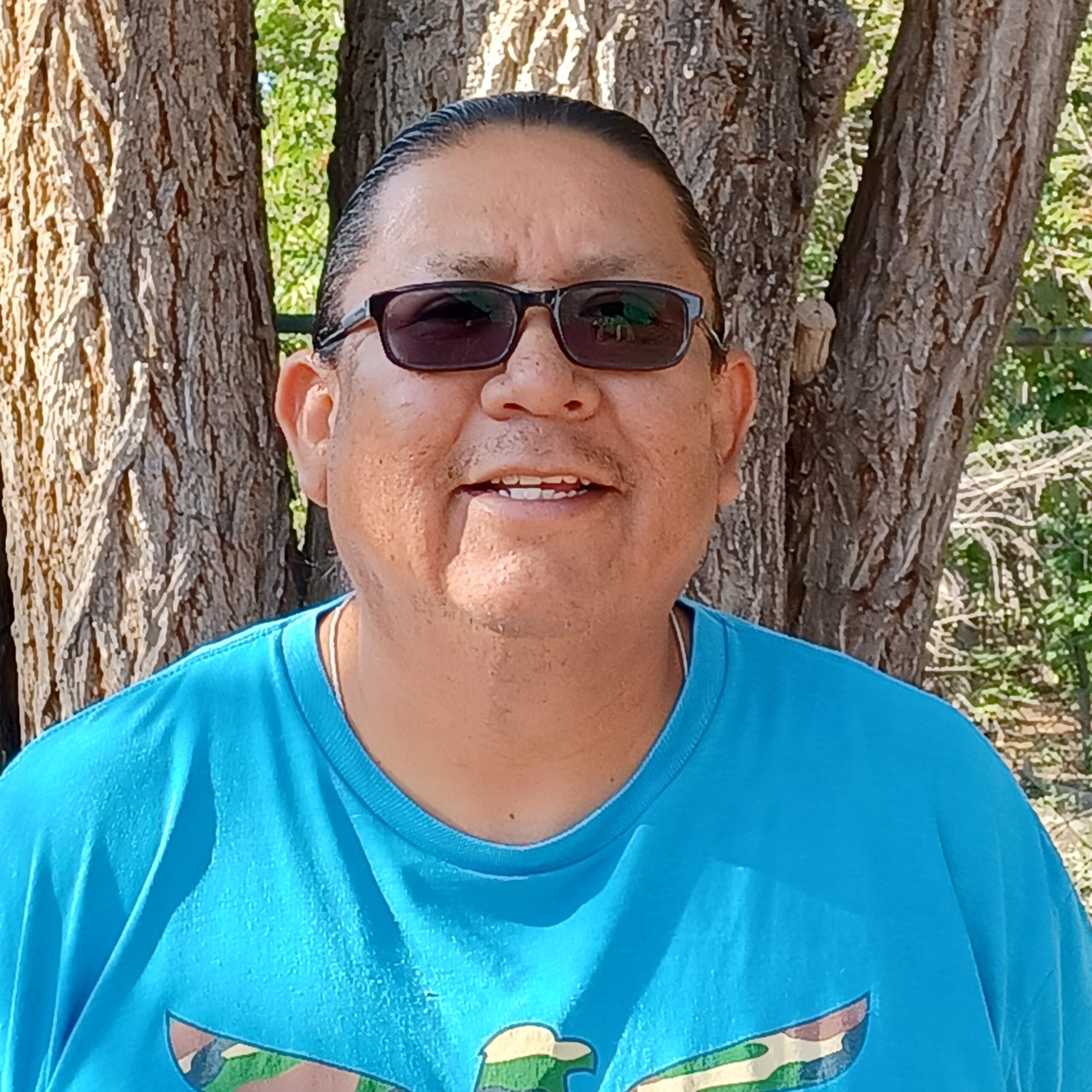 SQUARE chee,warlance